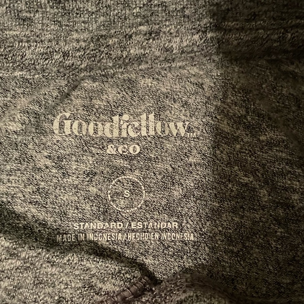 Long Sleeve Dress Shirt & T-shirt Bundle! - Picture 6 of 7